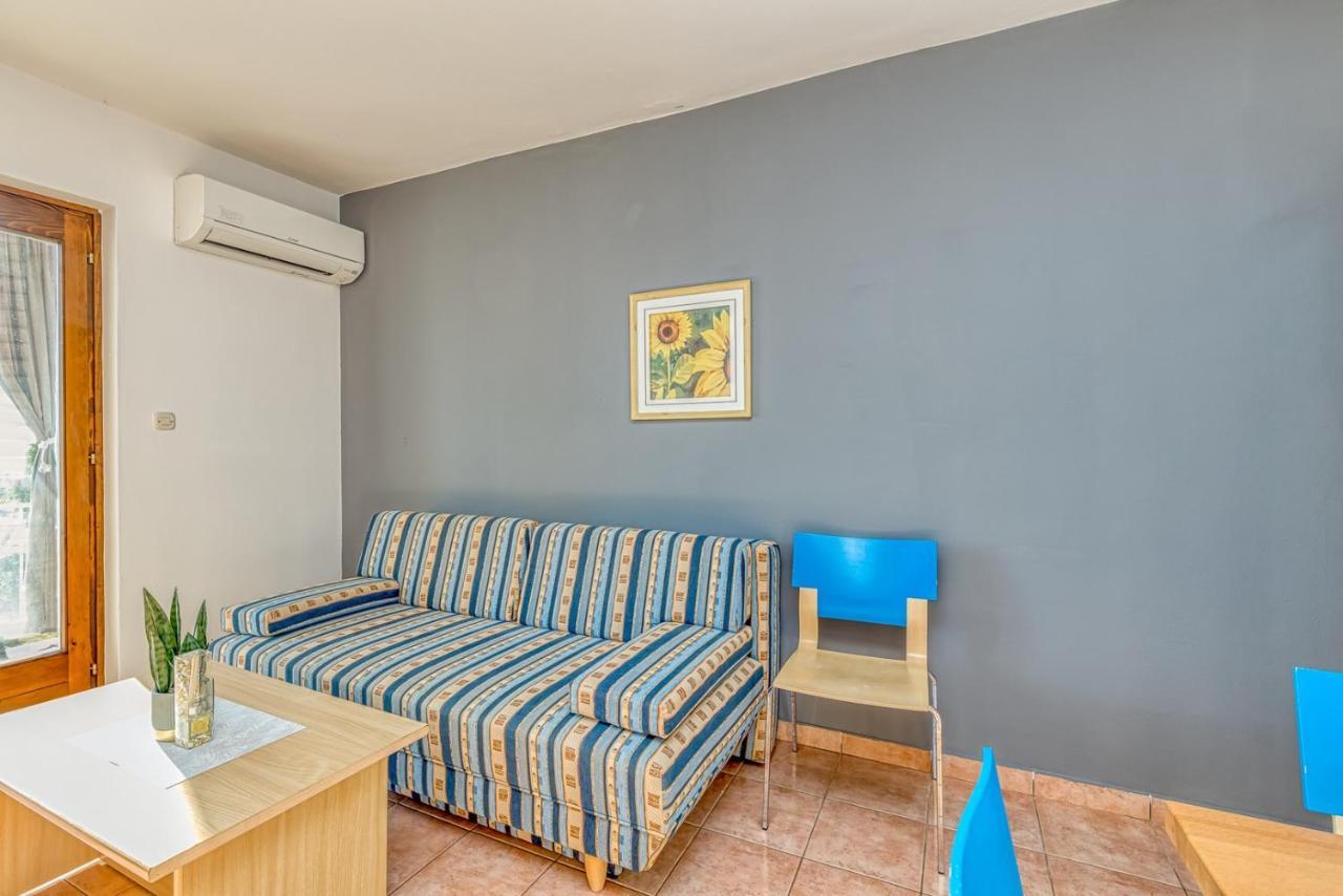 Apartment-Haus Wolbeck Cervar-Porat Exterior photo